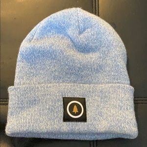 Light blue 5518 women’s Tree beanie